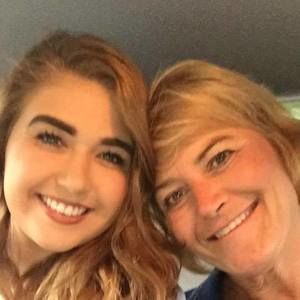 Meet your Posher, Theresa